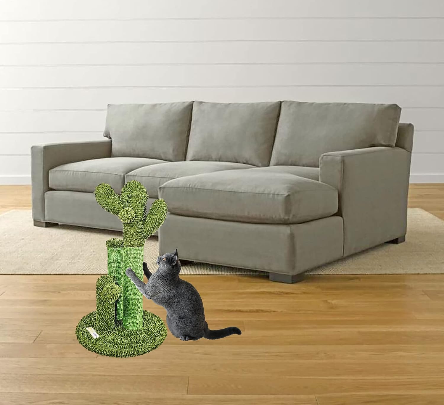 Cat tree scratcher with Cactus shape, Sisal scratching post, Dangling ball, and Stable base, Durable cat tree activity center for indoor cats, Ideal for cat claws healthy, Easy assembly 53 cm (Green)